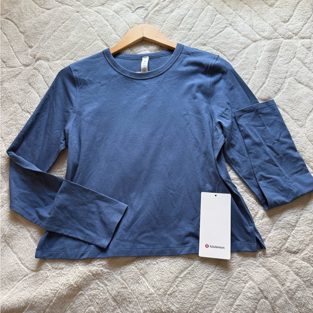 Lululemon Blue Long Sleeve Top